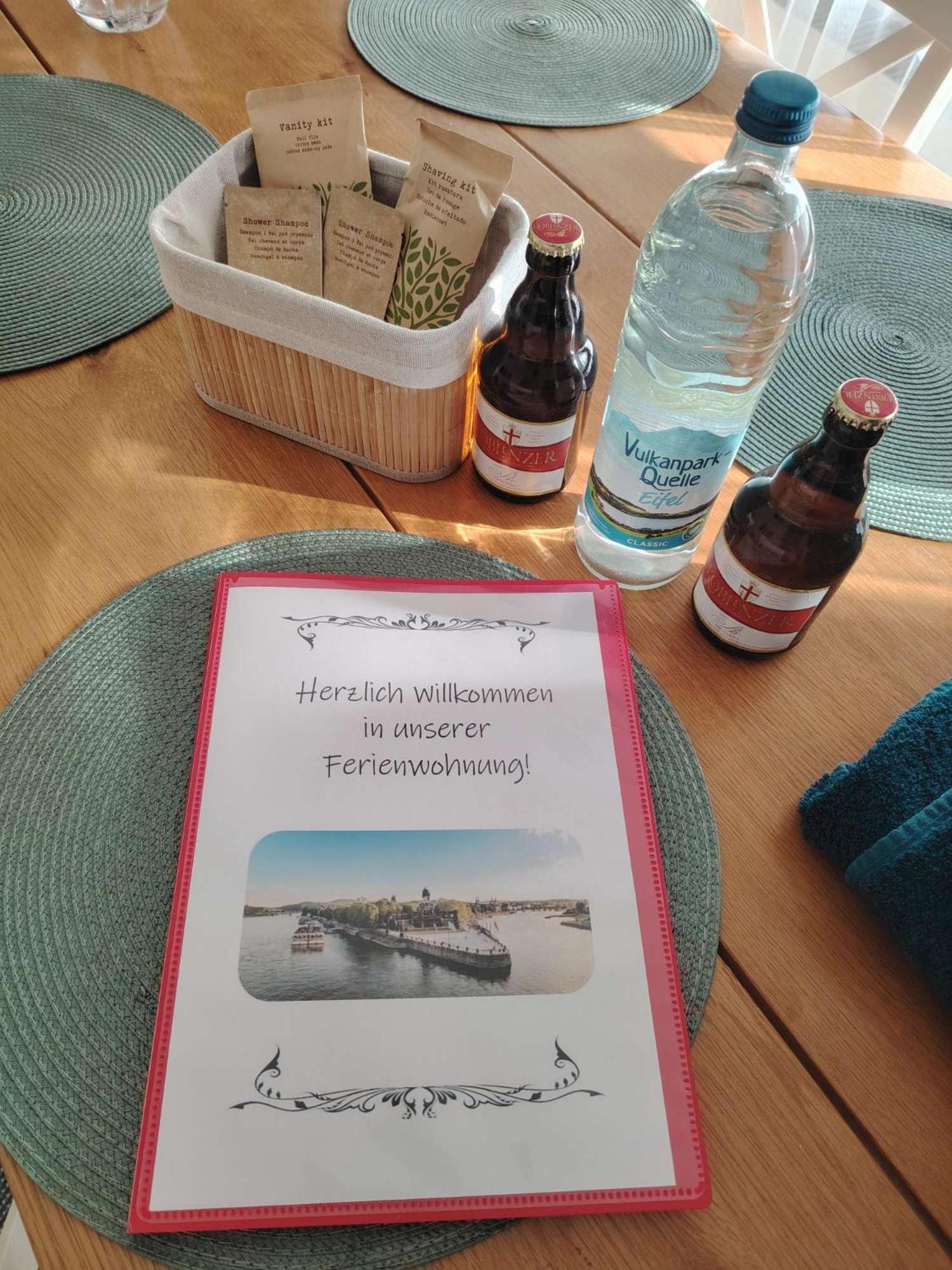 Koblenzliebe Rhein Ferienwohnung 3-Zimmer Garten Parking Koblenz  Eksteriør bilde